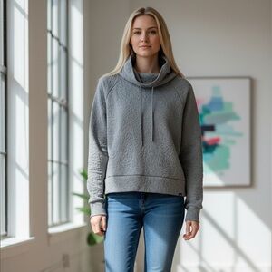 09 Juicy Couture Pullover